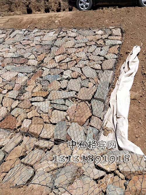 護(hù)坡格賓石籠價(jià)格及廠家咨詢(xún)13131891918