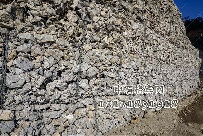 格賓石籠價(jià)格咨詢(xún)13131891918 格賓石籠價(jià)格咨詢(xún)13131891918