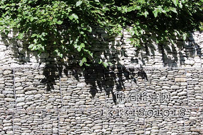 護(hù)岸格賓石籠價(jià)格、生產(chǎn)廠家13131891918