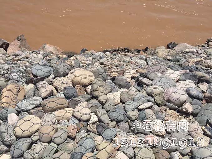 高爾凡格賓石籠 高爾凡格賓石籠